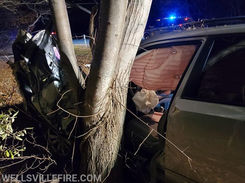 2019-11-22 - Single MVA on Old York Rd. Photo By N. Fair